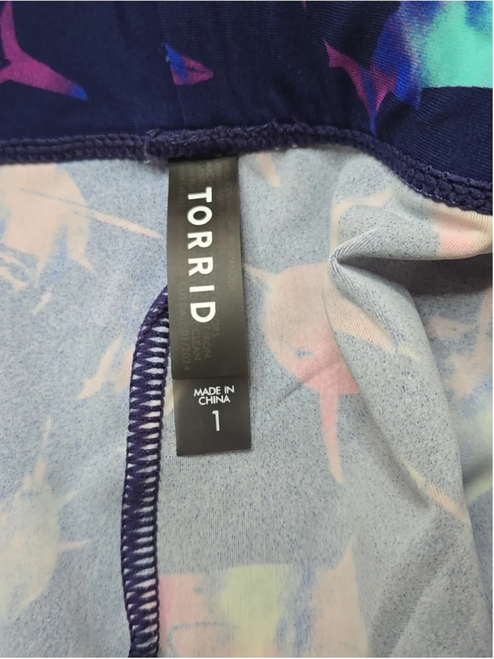 Torrid 1X Navy Shark Print High Rise Swim Short Lattice Side UPF 50 Plus Size - Picture 6 of 7